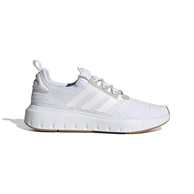 StrideX Men Swift Run 23 Casual Shoe